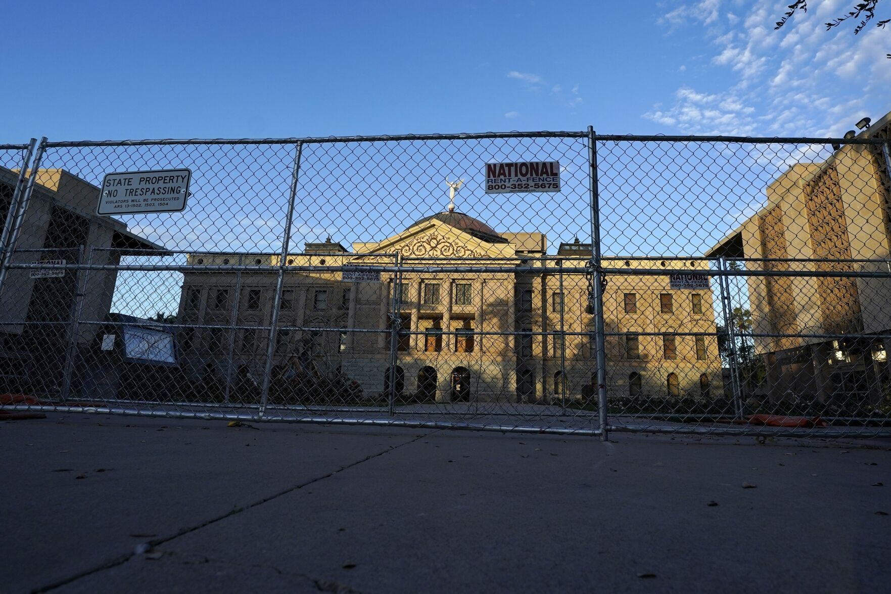 Capitol Breach Statehouses